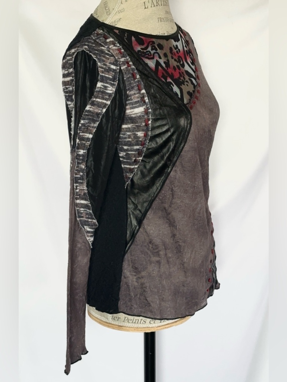 Adam Jacobs Black Geometric Blouse - Picture 3 of 9